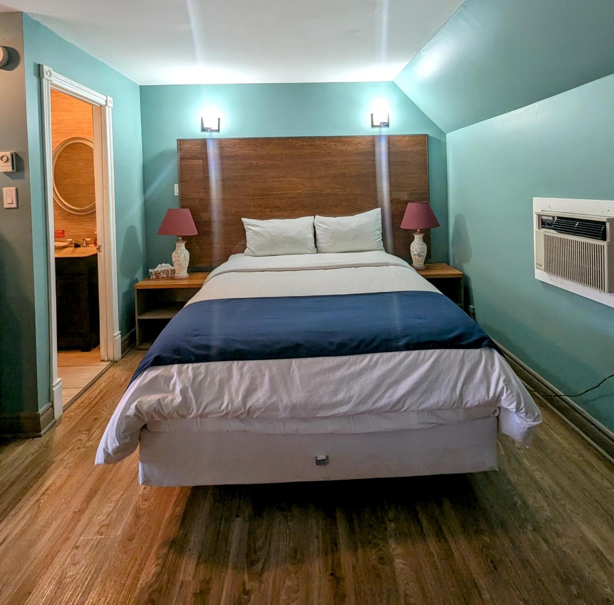 Motel Des Pentes Et Suites Saint-Sauveur ภายนอก รูปภาพ